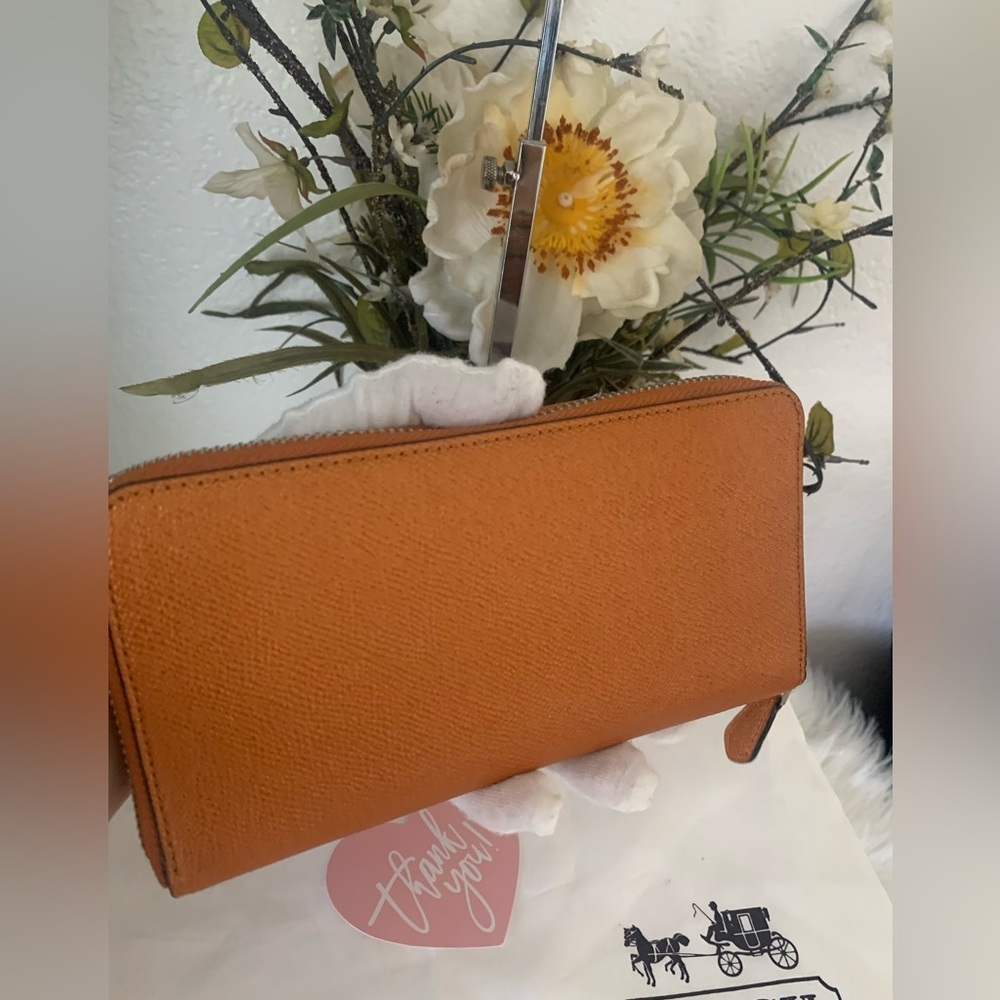 Coach Metallic Tangerine Accordion Zip Around Wallet - Picture 3 of 7